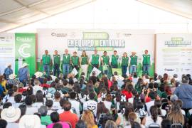 Autoridades estatales y municipales presentaron el paquete de obras, que incluye la rehabilitación del campo sintético de los Campos de la Estación y la techumbre del Cecytec.