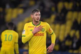 Piloto de Emiliano Sala volaba sin licencia comercial