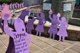 La Fiscalía Especializada para las Mujeres acordó iniciar reuniones personalizadas con cada familia para revisar sus casos.