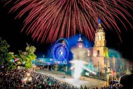 Juegos mecánicos, puestos de comida típica y espectáculos de pirotecnia han sido atracciones principales en la Feria Santa Rosa de Lima en ediciones pasadas.