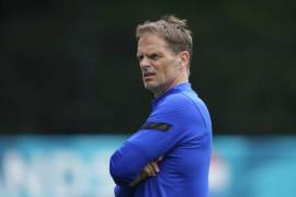 De Boer renuncia como técnico de Holanda luego de perder contra República Checa