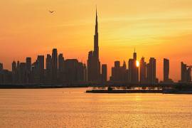 El paisaje de Dubái, Emiratos Árabes Unidos, el 11 de marzo de 2026, con el Burj Khalifa en el centro.