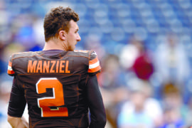 Browns cortan a Manziel