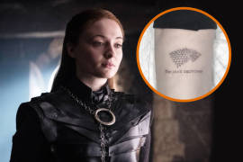 El tatuaje de Sansa Stak reveló hace un año el final de Game of Thrones