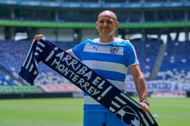 Humberto Suazo regresó a la Sultana del Norte para disputar un torneo con los Raya2.