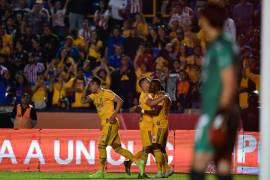 Con doblete de Gignac y Enner reencontrando el gol, Tigres vence 3-0 a Chivas