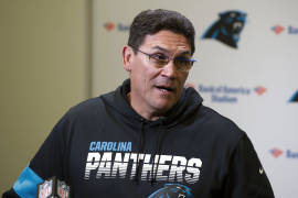 Los Panthers de Carolina despiden a Ron Rivera