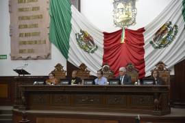 La Ley de Gobiernos de Coalición establece las bases que regirán en caso de que Coahuila llegue a tener un Gobernador representando a varios partidos políticos.