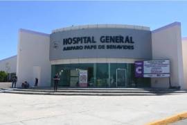 Una joven de 20 años recibió primeros auxilios de Cruz Roja y fue trasladada al Hospital Amparo Pape después de que sus familiares solicitaran ayuda en Monclova.