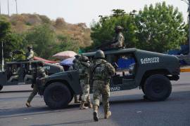 Doce personas detenidas y una toma clandestina deshabilitada son el resultado del operativo más reciente del Plan Michoacán por la Paz y la Justicia.