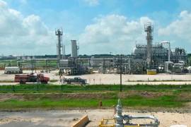 Esta foto, proporcionada por el Departamento de Energía de Estados Unidos, muestra una sección de las instalaciones de la Reserva Estratégica de Petróleo en West Hackberry, Luisiana.