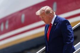 El presidente de Estados Unidos, Donald Trump, baja del Air Force One en la base de la Fuerza Aérea Dobbins, el miércoles 22 de julio de 2026, en Marietta, Georgia.