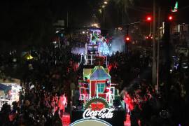 Además de los eventos presenciales, Coca-Cola transmitirá el desfile en vivo a través de sus redes sociales para que todos puedan disfrutar del espectáculo.