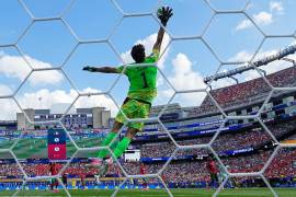 Desde Qatar 2022 hasta Norteamérica 2026, Bono construyó un legado basado en intervenciones clave desde los once pasos.