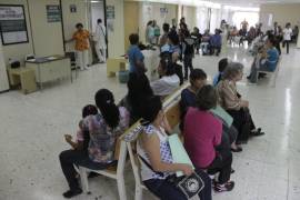 Suman 230 quejas por fallas en sector salud en Coahuila