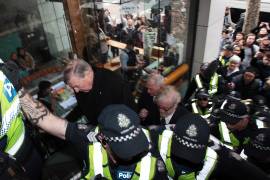 Niega George Pell, cardenal australiano, ante el juez acusación de abusos sexuales