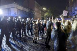 Tercera noche de disturbios en Hamburgo por el G20; más de 180 detenidos