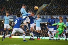 Cancelan partido entre Manchester City y Everton por coronavirus