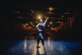 Desde hace años la Escuela de Danza Profesional de Coahuila ha entregado a sus estudiantes una formación integral con una metodología que se preocupa por crear ejecutantes profesionales de ballet clásico.