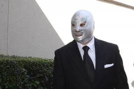 Hijo del Santo denuncia robo en su negocio de autopartes