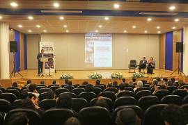 El director Juan Antonio Espericueta destacó el crecimiento de la matrícula y la diversificación de la oferta académica.