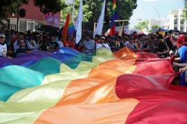 18/06/2023. Cientos de personas participan en la tercera marcha por el orgullo gay en la ciudad de Oaxaca (México).