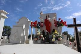 La crisis de salud ha llevado a una mayor conciencia sobre la importancia de la previsión funeraria, según Sergio Lozano, gerente de mercadotecnia de Martínez.