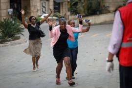 Turistas de un hotel en Nairobi corren por sus vidas tras ataque terrorista (fotogalería)