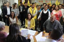 Denuncian perredistas a 4 candidatos ‘piratas’