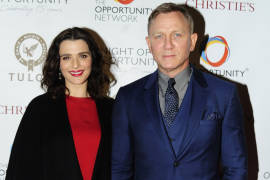 Rachel Weisz y Daniel Craig dan la bienvenida a su primer hijo