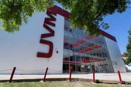 VANGUARDIA sostiene que los RVOE tienen que ser públicos conforme a leyes federal y estatal.