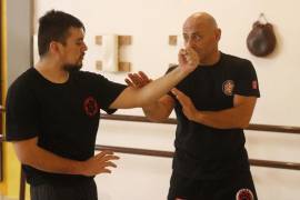 Sifu Salvador Sánchez mostró varias técnicas a los artemarcialistas.