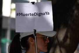 La iniciativa establece que la Secretaría de Salud será la encargada de emitir la normatividad correspondiente.