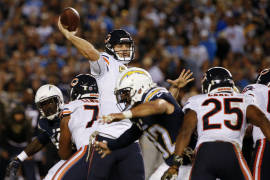 Gran recepción de Miller da triunfo a Bears sobre Chargers