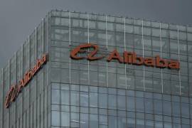 Logo de la compañía china Alibaba en la sede de la empresa tecnológica en Hangzhou, Zhejiang, China.