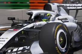 Checo Pérez terminó 18° en las prácticas libres del GP de Mónaco, mientras Ferrari dominó la jornada con Lewis Hamilton y Charles Leclerc.