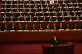 El presidente chino, Xi Jinping, habla durante la ceremonia de apertura del XX Congreso Nacional del Partido Comunista Chino.