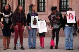 Frente Feminista de Saltillo es acompañada por madre de desaparecido; unen grito contra violencia de género