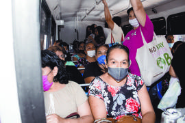 Las nuevas historias de terror: trámites en pandemia, contratar internet y viajar en transporte público