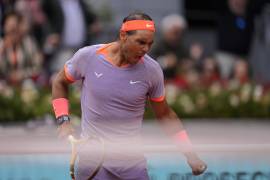 Rafael Nadal celebra la victoria ante Pedro Cachín en el Abierto de Madrid.