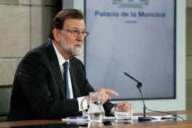 Mariano Rajoy está contra las cuerdas, descarta su renuncia