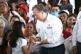 Meade se pone 'religioso' y pide no votar por quien representa el 'riesgo'