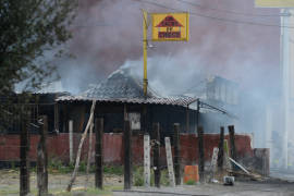 Concluyen que incendio en 'Los Tacos de Checo' fue a causa de la explosión de dos tanques