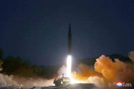 Surcorea considera exageradas las afirmaciones del régimen y argumenta que aún carece de la tecnología para un misil hipersónico.