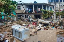 Las fuertes lluvias e inundaciones registradas en los estados de **Veracruz, Puebla, Hidalgo y Querétaro** han dejado severas afectaciones en viviendas, caminos y servicios básicos.