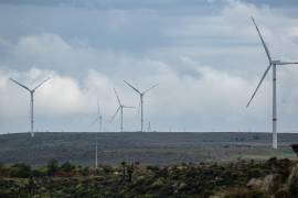 Con corte a mayo de 2025, sólo 24% que se generó en México fue a través de fuentes limpias.