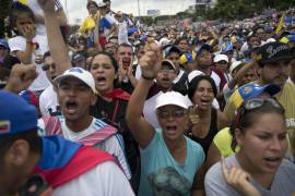 Chavistas abrieron fuego contra manifestantes opositores en Venezuela: al menos 5 heridos