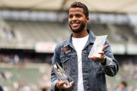 Gio dos Santos fue elegido como el jugador del año con el Galaxy