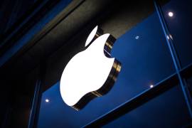 La demanda acusa a Apple de monopolio ilegal en los teléfonos inteligentes, que mantiene imponiendo restricciones contractuales a los desarrolladores y negándoles el acceso a productos críticos