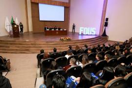 La Facultad de Odontología Unidad Sureste de la UAdeC inauguró el Simposio Odontológico 2026 en el aula “José María Fraustro Siller”.